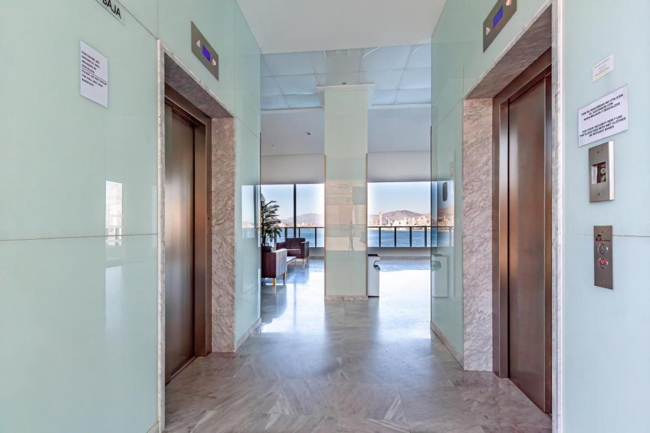 Gemelos Levante Beach Apartments Бенідорм Екстер'єр фото